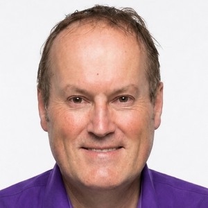 Dr Julian Madsen