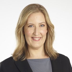 Dr Bronwyn Coward
